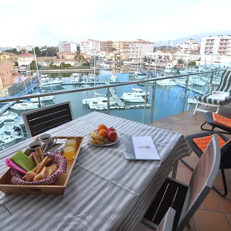 Rnet - Apartments Roses Port Trebol Exterior photo