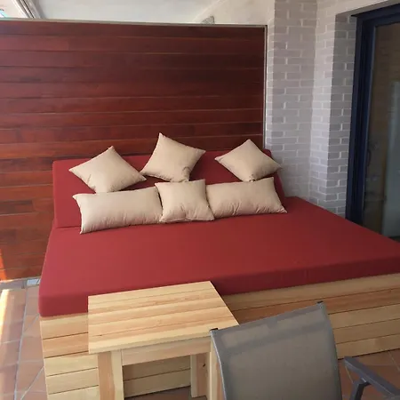 Rnet - Apartments Roses Port Trebol Exterior photo