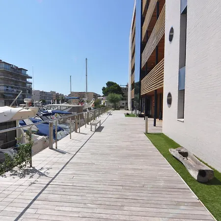 Rnet - Apartments Roses Port Trebol Exterior photo