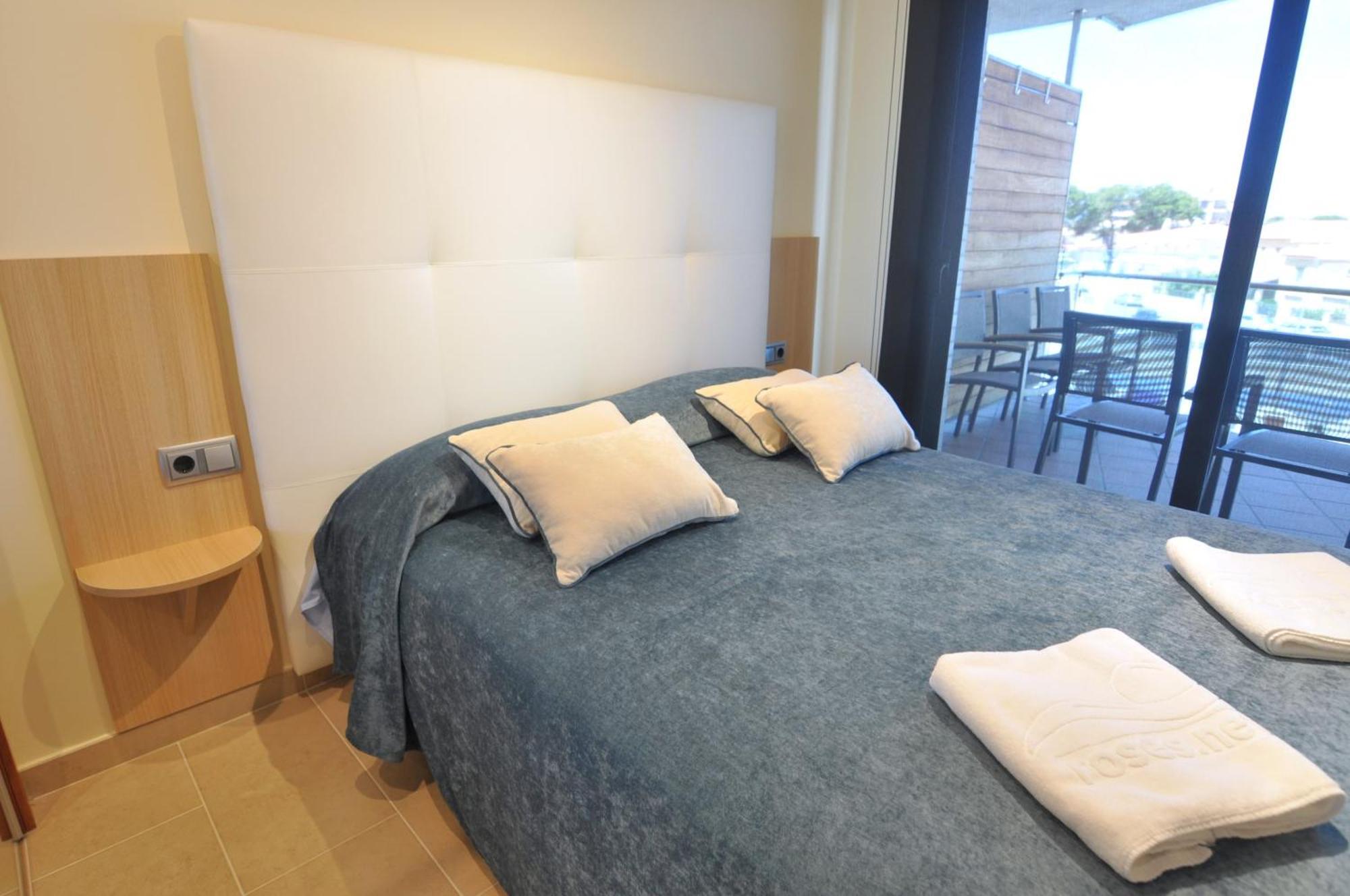 Apartment Rnet - Port Trebol *